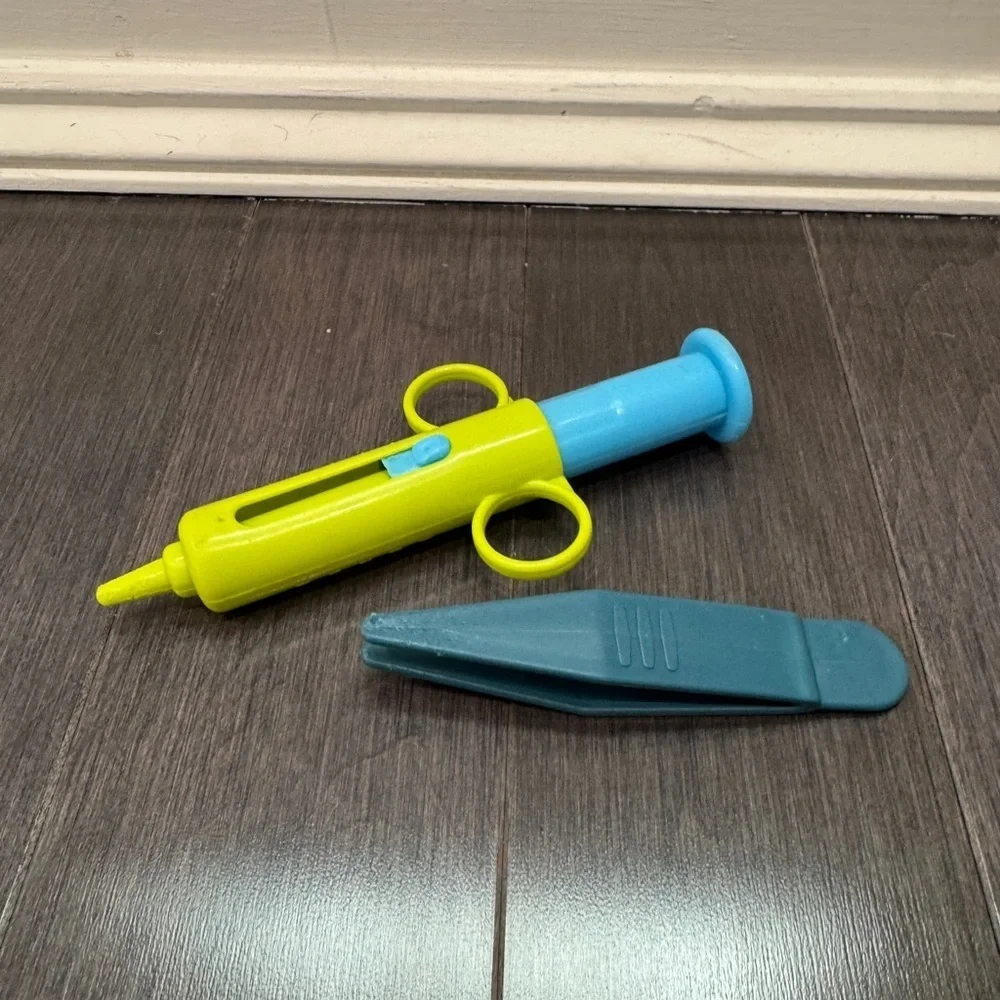 Colorful Toy Syringe and Tweezers Set Doctor Pretend Play Toddler Kids